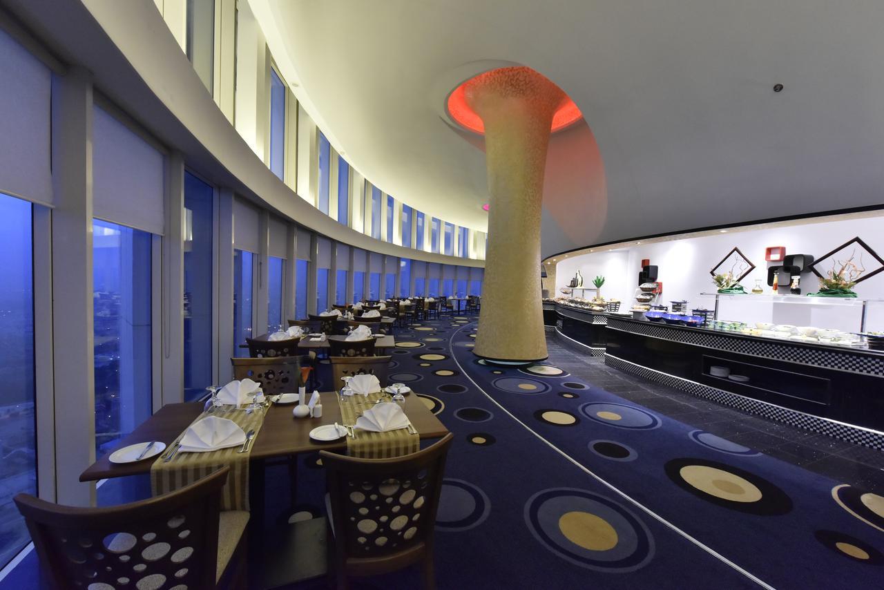 Awaliv International Hotel Ta'if Zewnętrze zdjęcie The 360 Restaurant