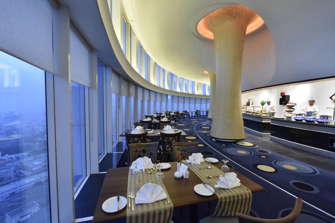Awaliv International Hotel Ta'if Zewnętrze zdjęcie The restaurant
