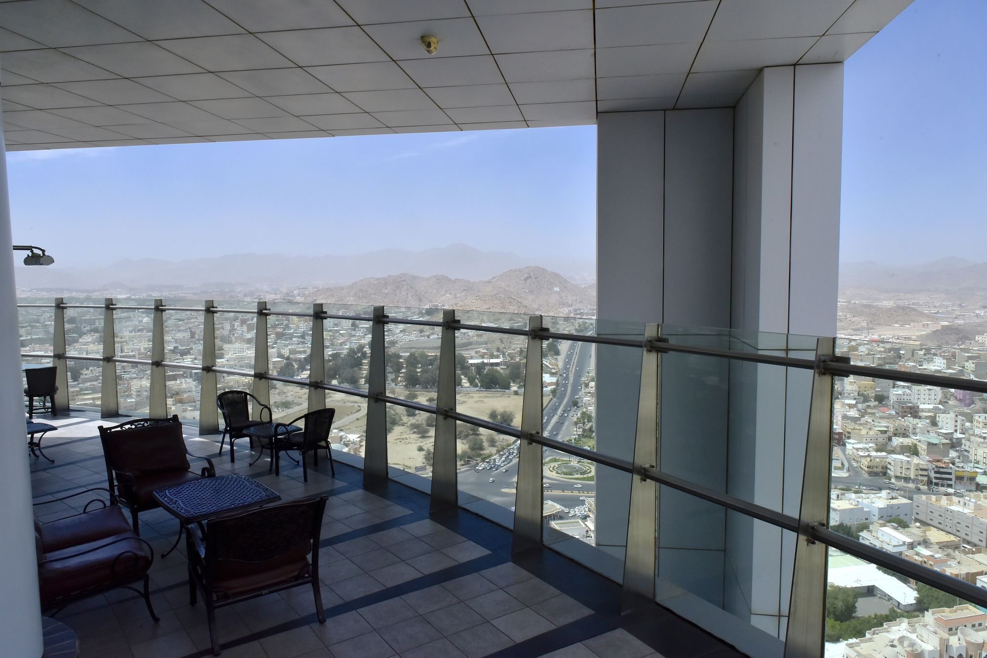 Awaliv International Hotel Ta'if Zewnętrze zdjęcie View from the 30th floor